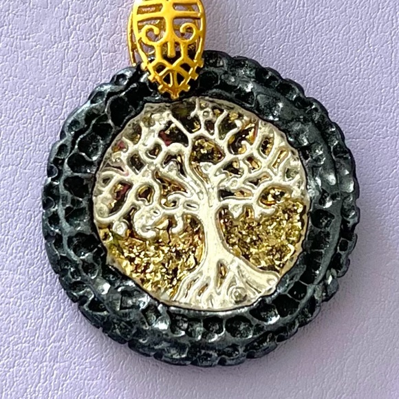 Tree of Life necklace - Picture 5 of 8